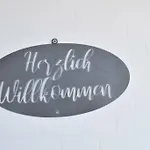 Schoenes Ueber 2 Etagen Appartamento *