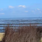 Schoenes Ueber 2 Etagen Appartamento *